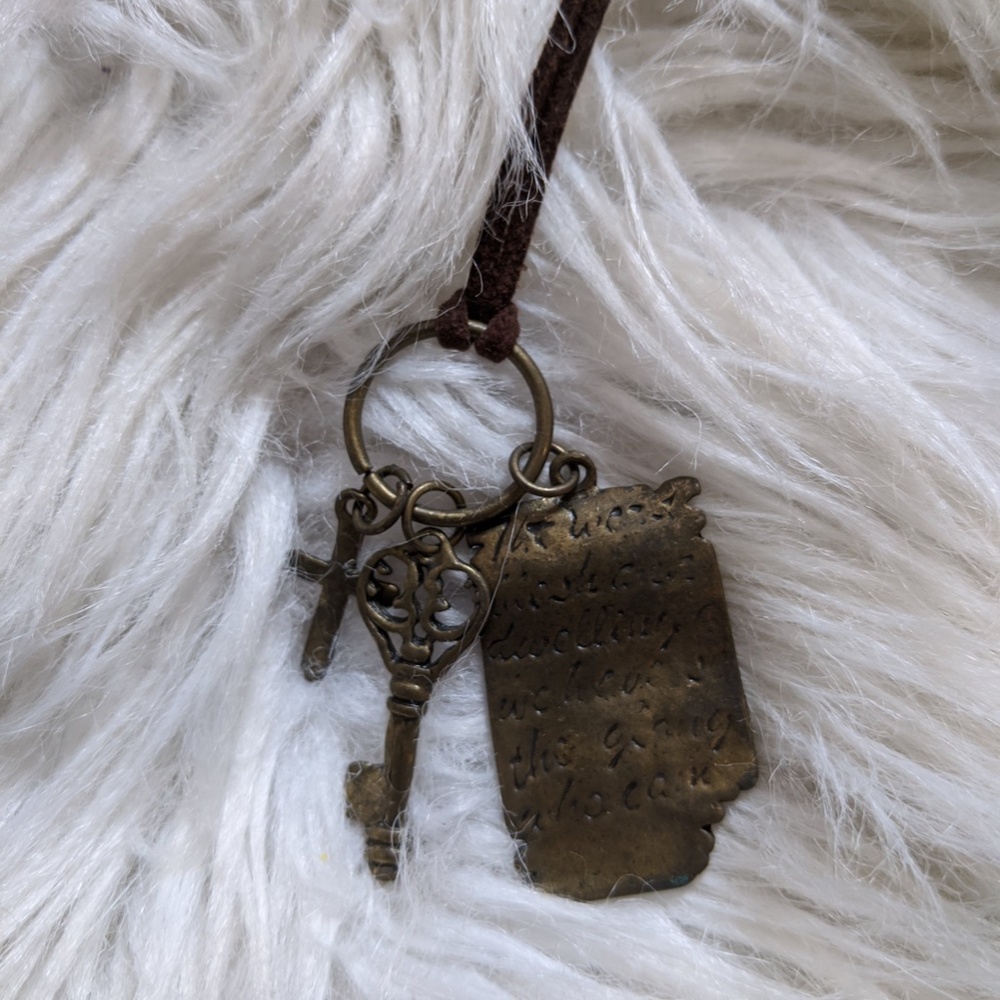 vintage brown key necklace